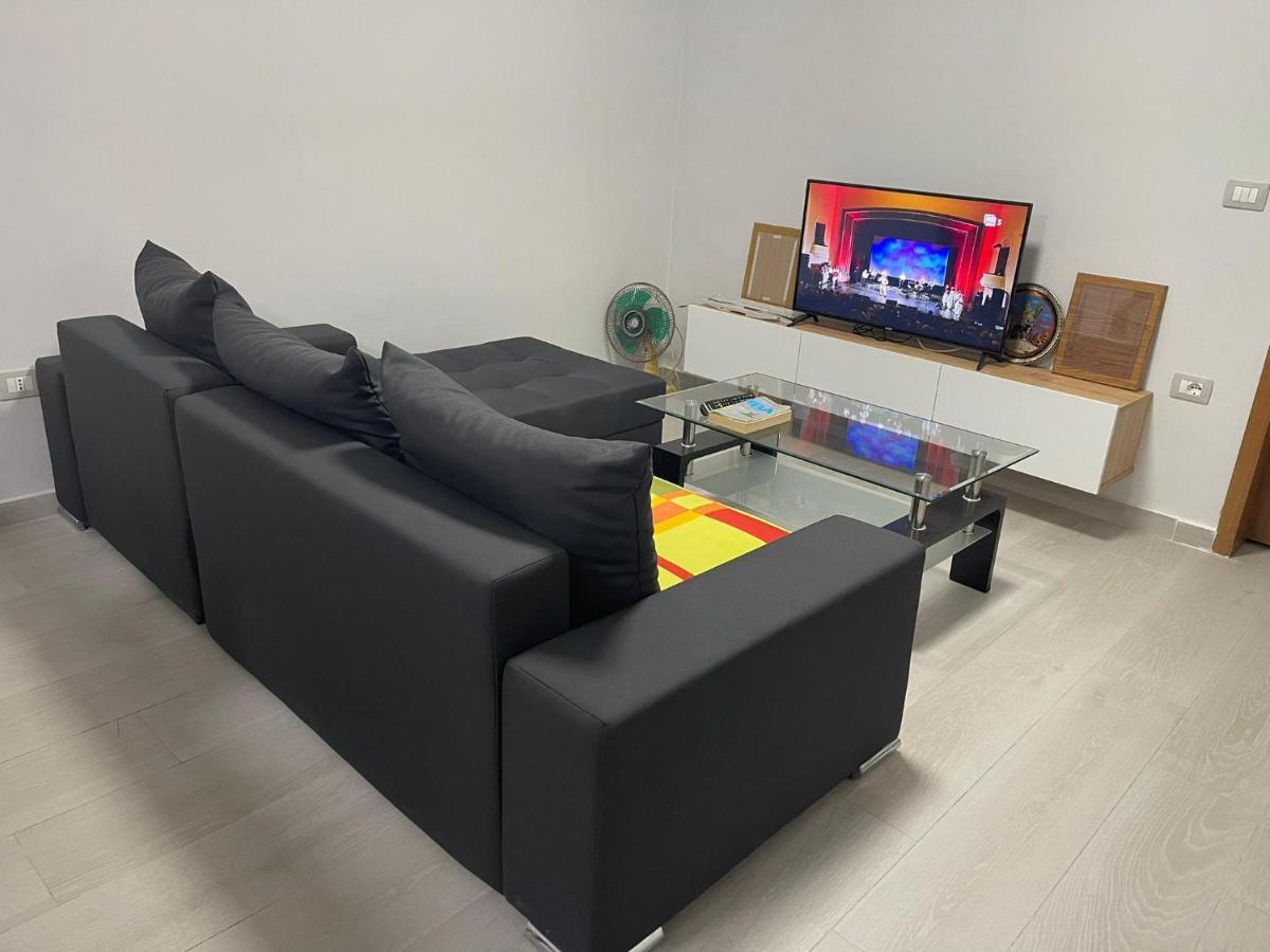 סרנדה Apartament Gjergji מראה חיצוני תמונה