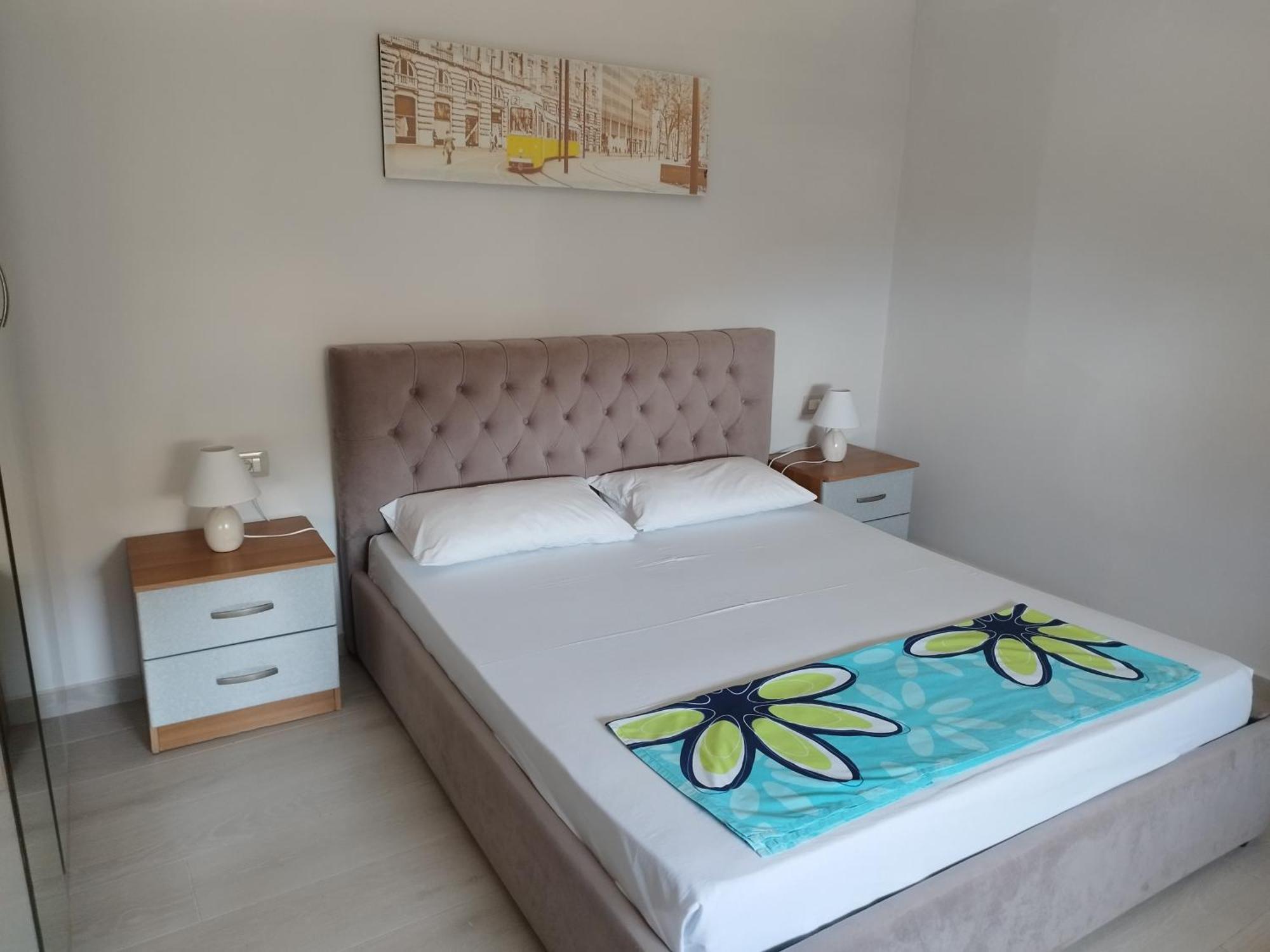 סרנדה Apartament Gjergji מראה חיצוני תמונה